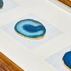 Dreiteiliger blauer Achat-Wanddeko mit braunem Rahmen